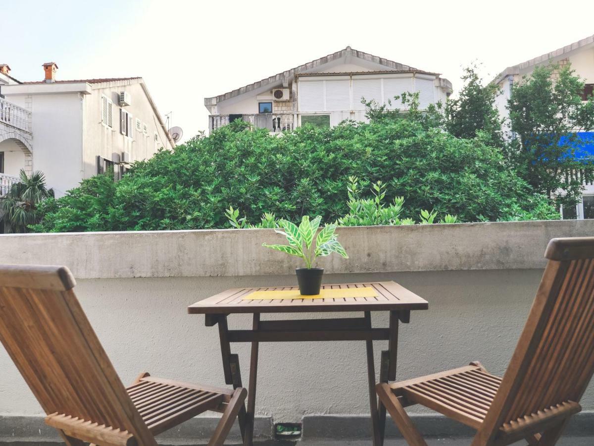 Apartment Lim Budva Bagian luar foto